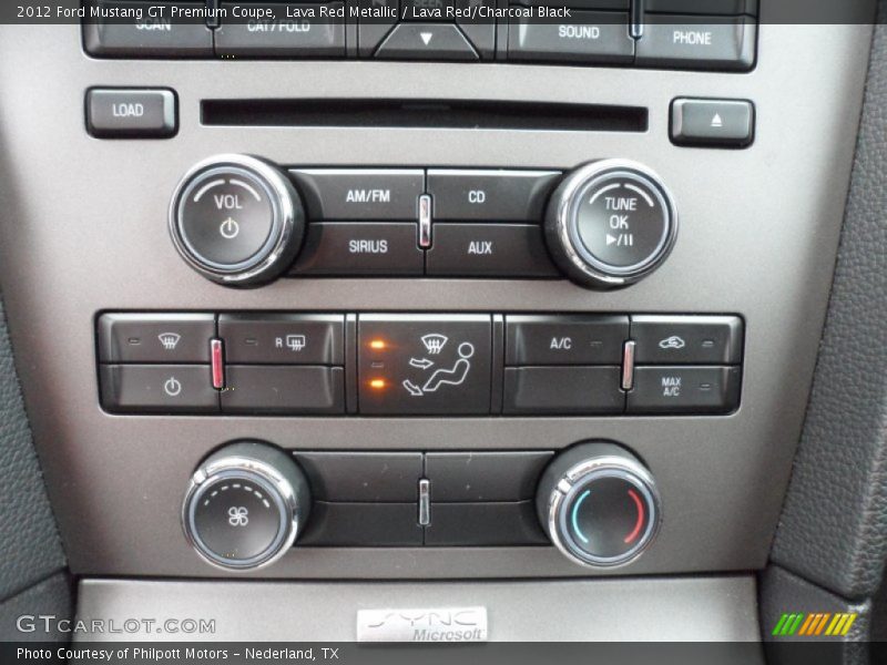 Controls of 2012 Mustang GT Premium Coupe
