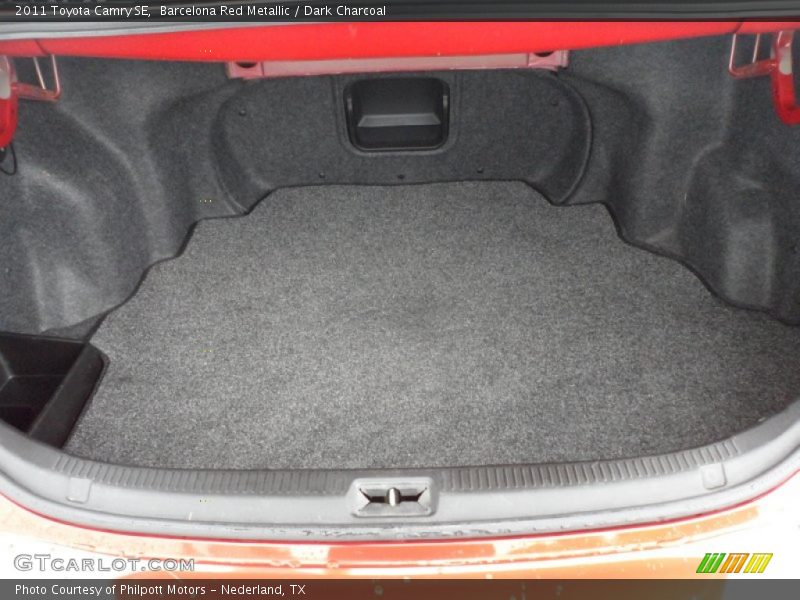 Barcelona Red Metallic / Dark Charcoal 2011 Toyota Camry SE