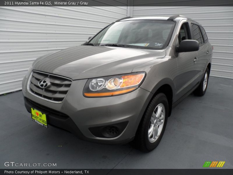 Mineral Gray / Gray 2011 Hyundai Santa Fe GLS