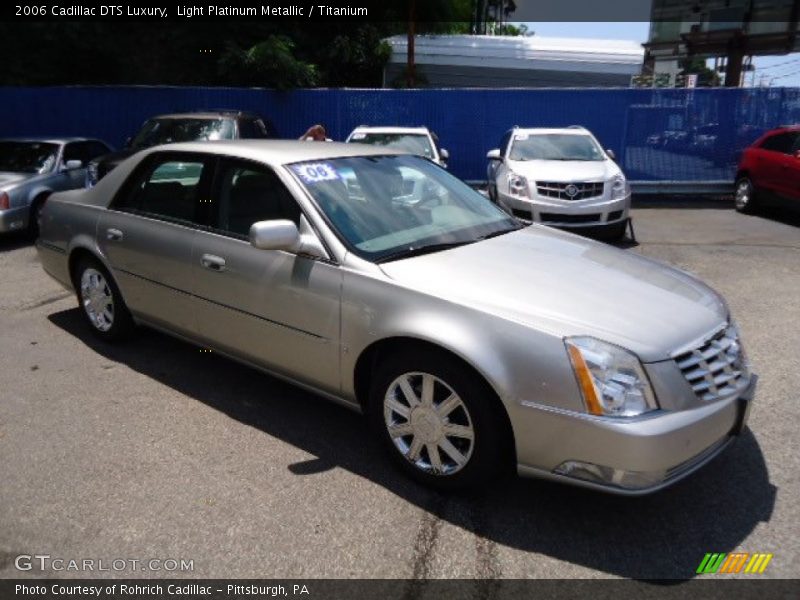 Light Platinum Metallic / Titanium 2006 Cadillac DTS Luxury