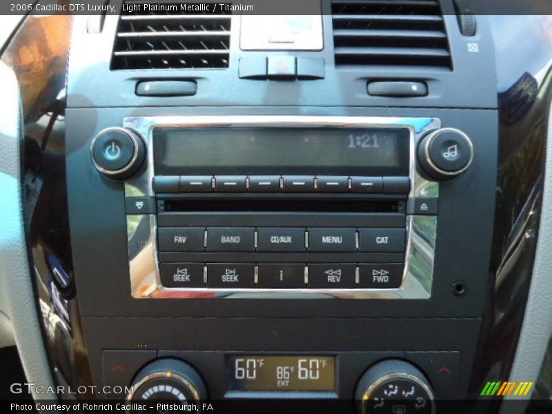 Light Platinum Metallic / Titanium 2006 Cadillac DTS Luxury