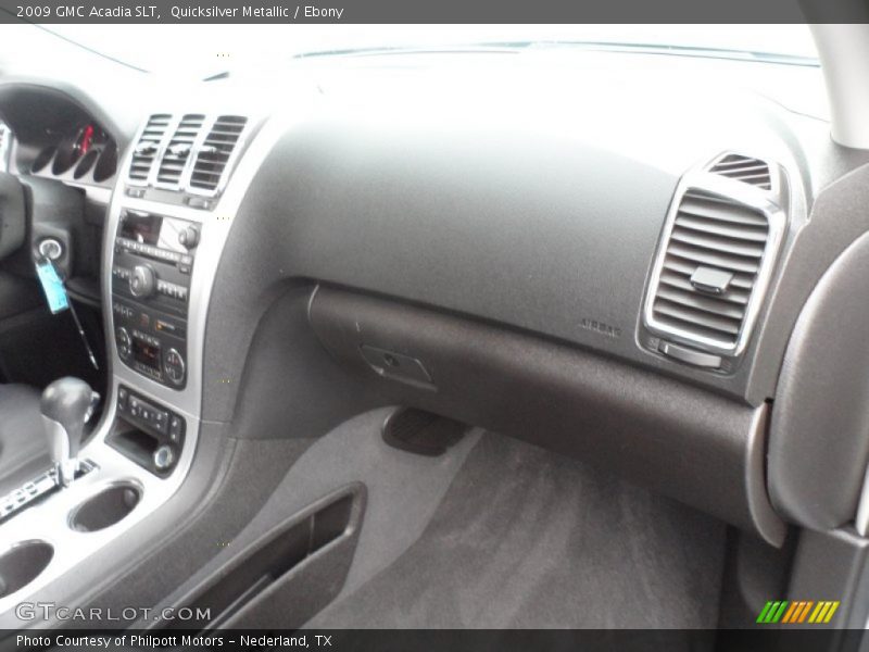 Quicksilver Metallic / Ebony 2009 GMC Acadia SLT