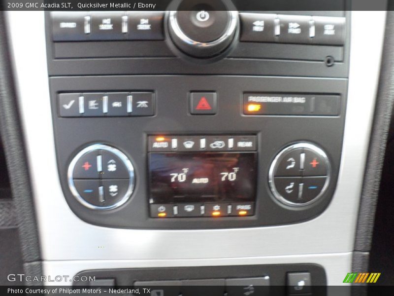 Quicksilver Metallic / Ebony 2009 GMC Acadia SLT