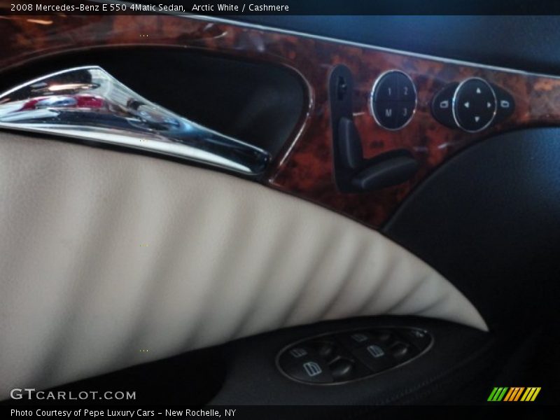 Arctic White / Cashmere 2008 Mercedes-Benz E 550 4Matic Sedan
