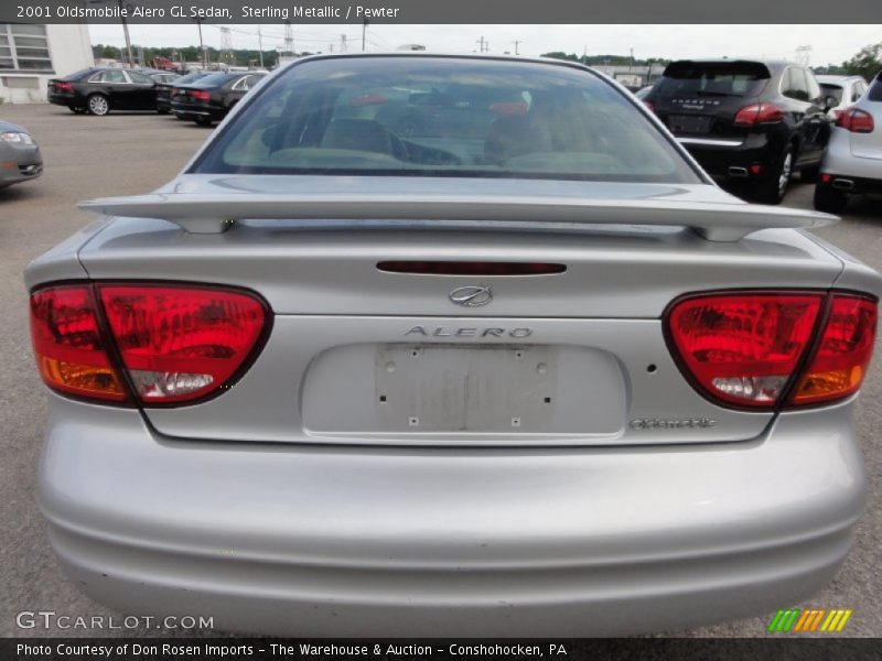 Sterling Metallic / Pewter 2001 Oldsmobile Alero GL Sedan