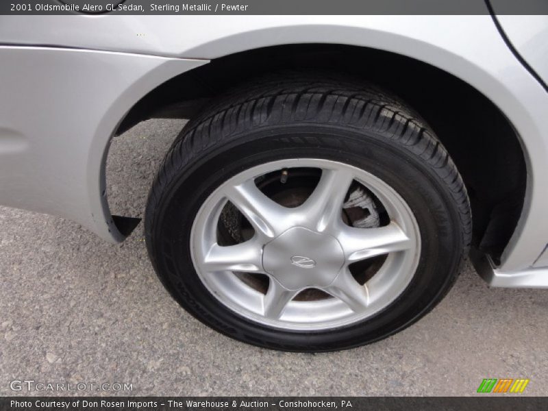 Sterling Metallic / Pewter 2001 Oldsmobile Alero GL Sedan