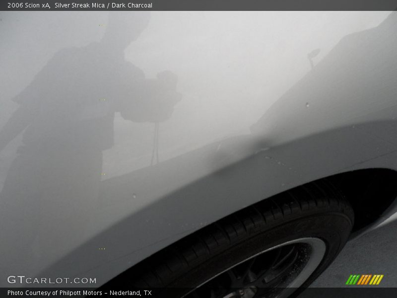 Silver Streak Mica / Dark Charcoal 2006 Scion xA
