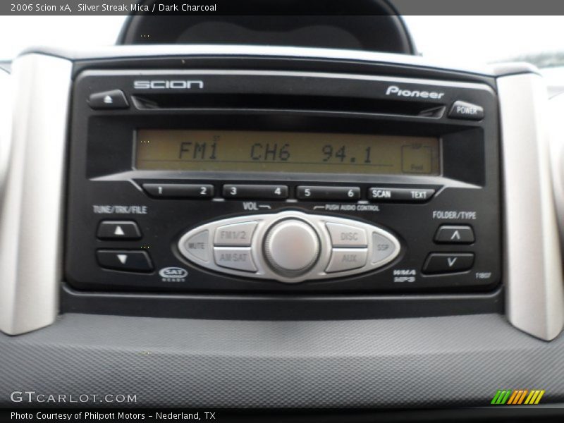 Silver Streak Mica / Dark Charcoal 2006 Scion xA