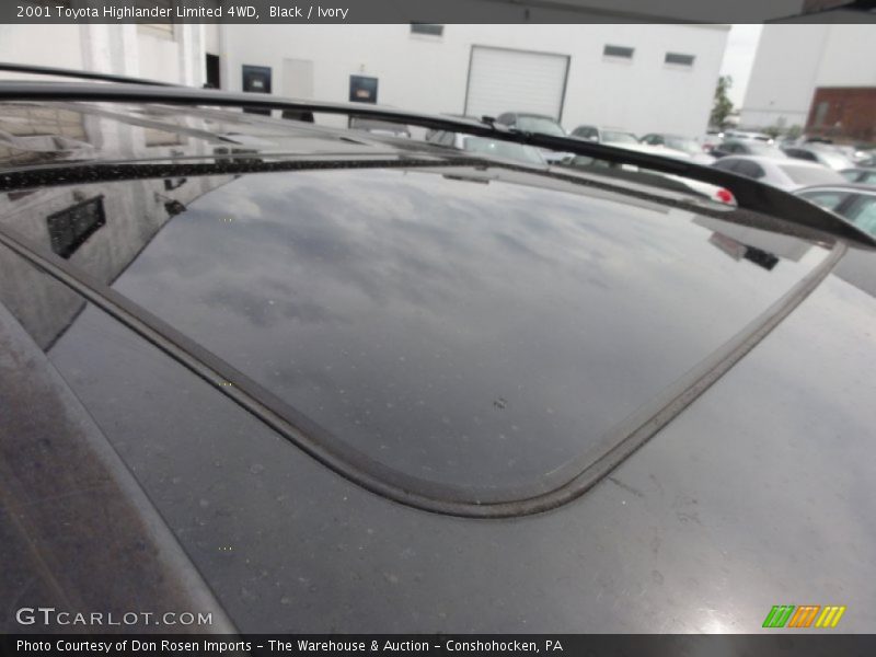 Black / Ivory 2001 Toyota Highlander Limited 4WD