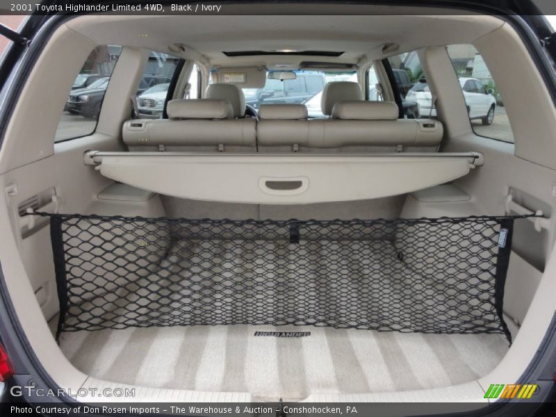 Black / Ivory 2001 Toyota Highlander Limited 4WD