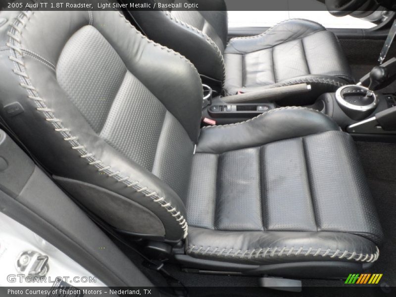  2005 TT 1.8T Roadster Baseball Optic Interior