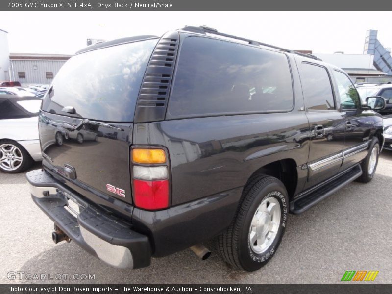 Onyx Black / Neutral/Shale 2005 GMC Yukon XL SLT 4x4