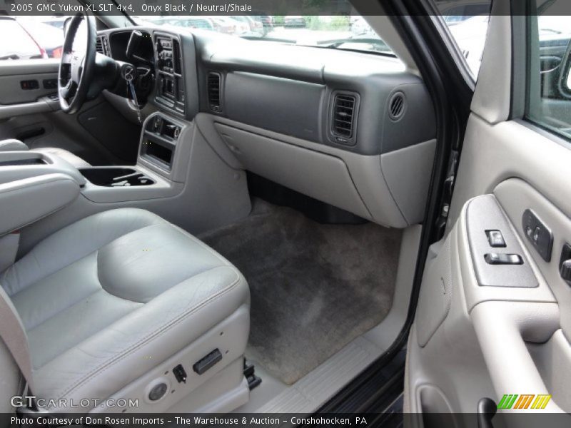 Onyx Black / Neutral/Shale 2005 GMC Yukon XL SLT 4x4