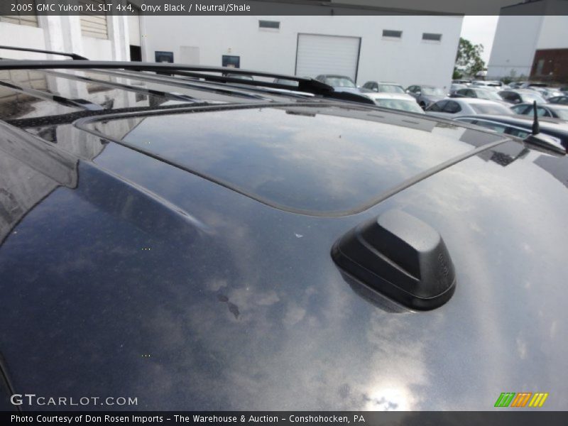Onyx Black / Neutral/Shale 2005 GMC Yukon XL SLT 4x4