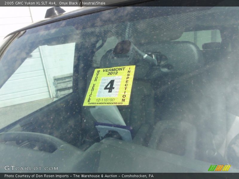 Onyx Black / Neutral/Shale 2005 GMC Yukon XL SLT 4x4