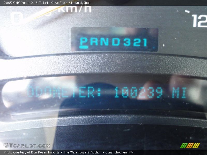 Onyx Black / Neutral/Shale 2005 GMC Yukon XL SLT 4x4
