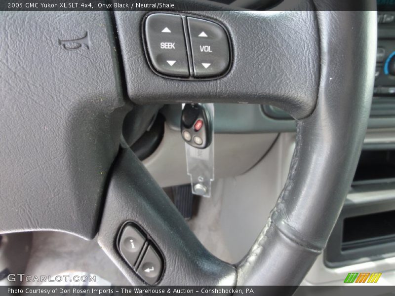 Onyx Black / Neutral/Shale 2005 GMC Yukon XL SLT 4x4