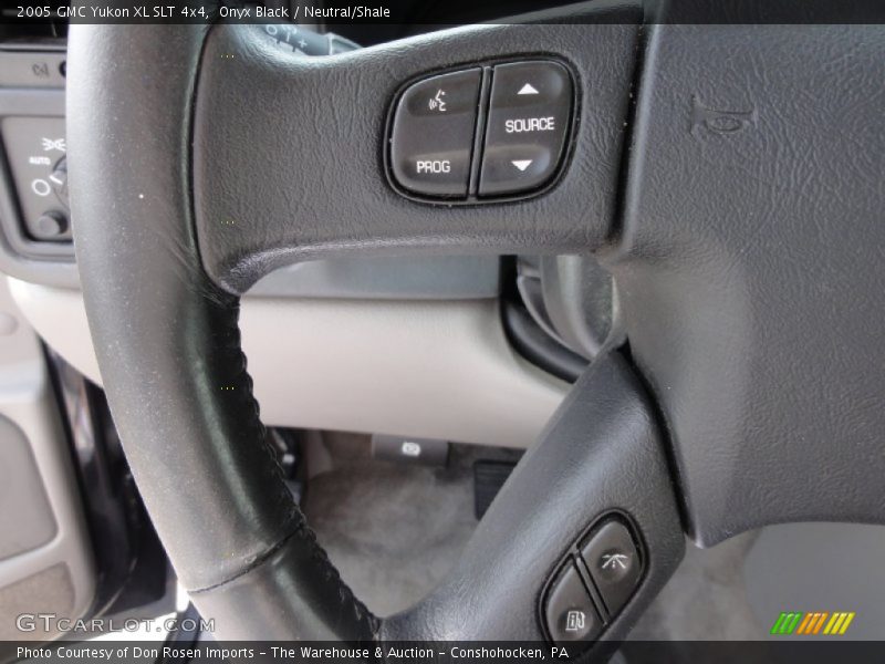 Onyx Black / Neutral/Shale 2005 GMC Yukon XL SLT 4x4