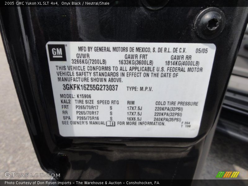 Onyx Black / Neutral/Shale 2005 GMC Yukon XL SLT 4x4