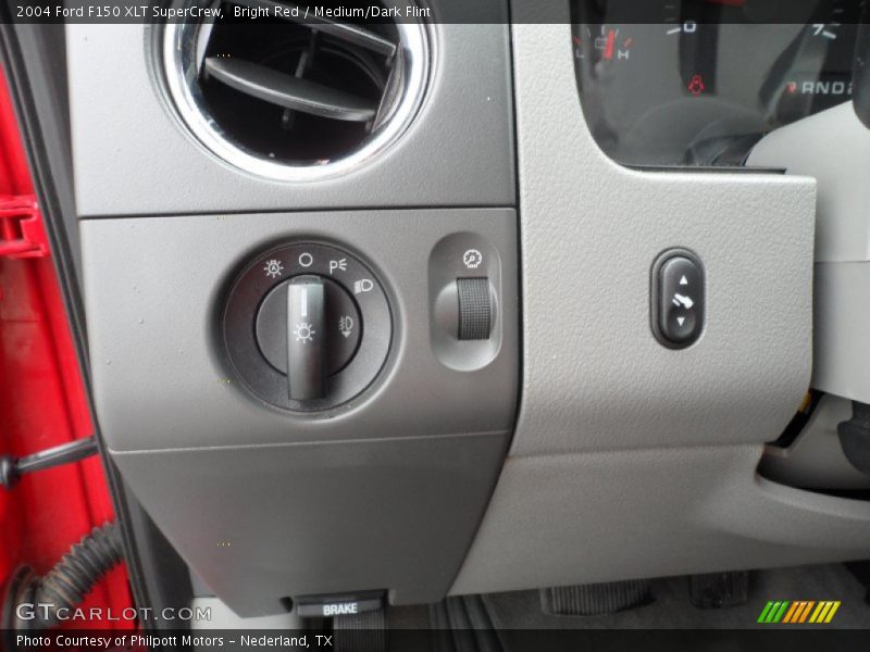 Bright Red / Medium/Dark Flint 2004 Ford F150 XLT SuperCrew