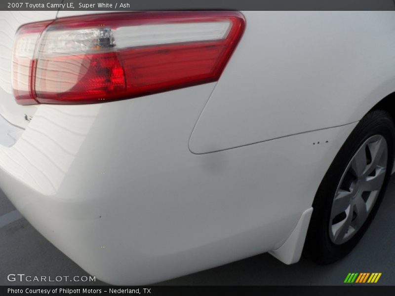Super White / Ash 2007 Toyota Camry LE