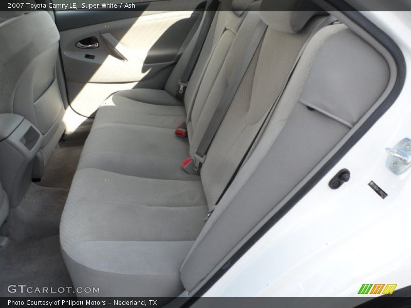 Super White / Ash 2007 Toyota Camry LE