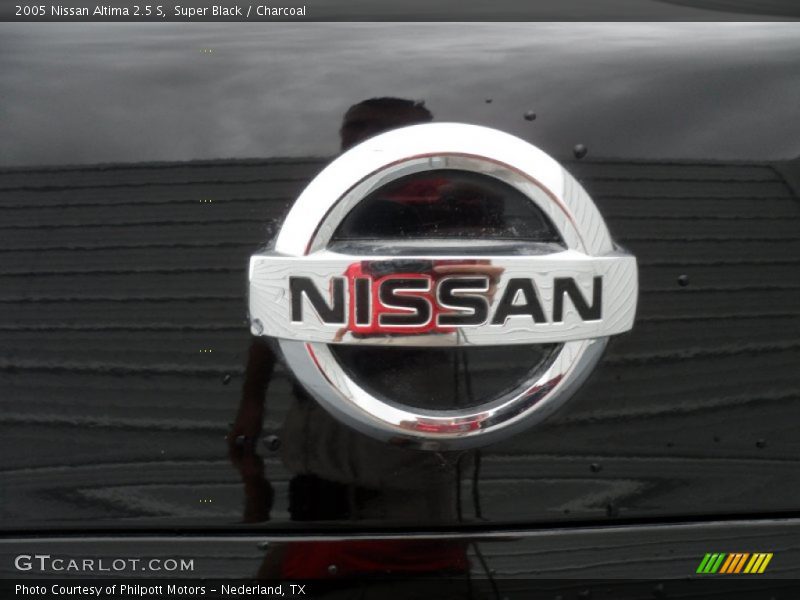 Super Black / Charcoal 2005 Nissan Altima 2.5 S