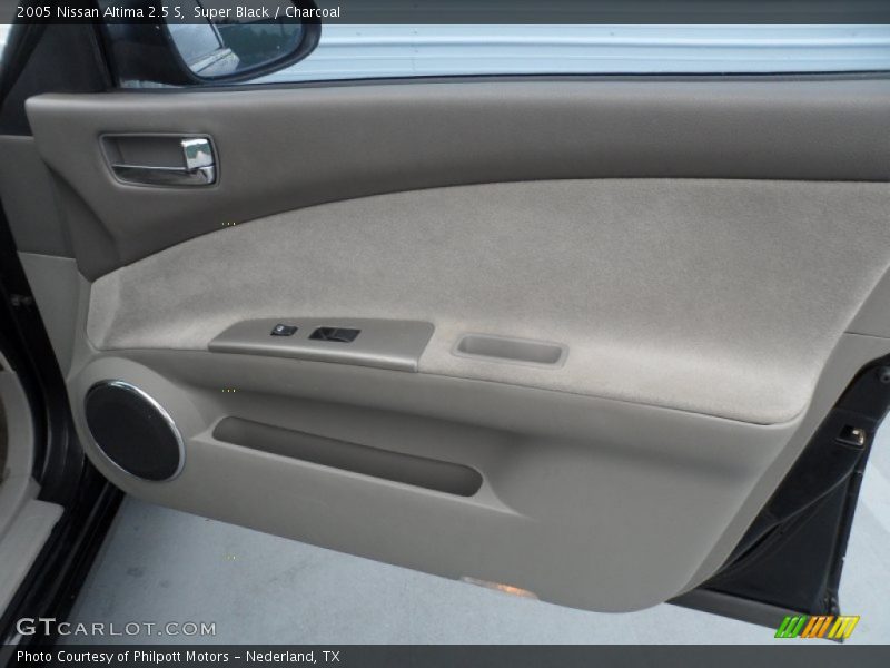 Super Black / Charcoal 2005 Nissan Altima 2.5 S