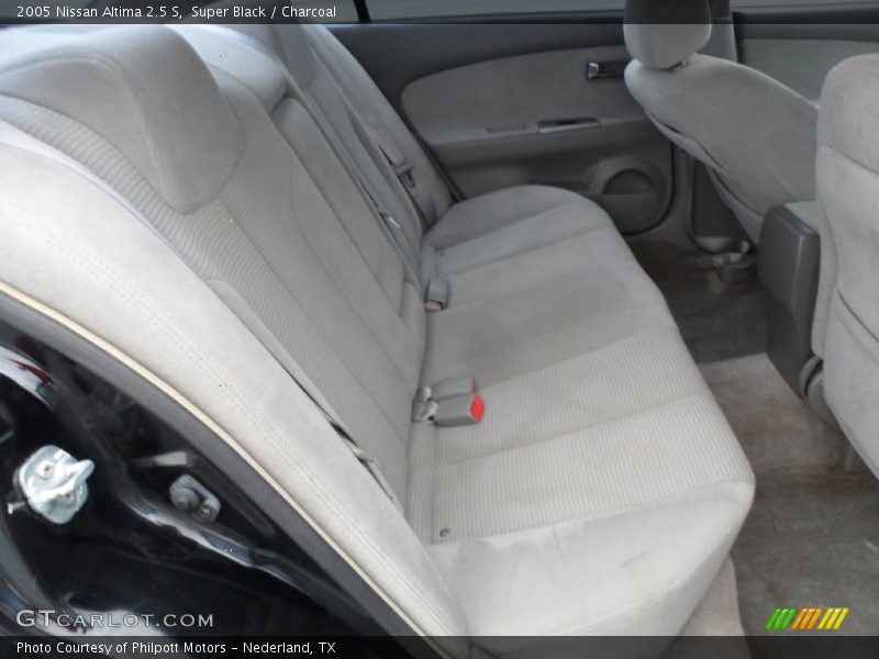 Super Black / Charcoal 2005 Nissan Altima 2.5 S