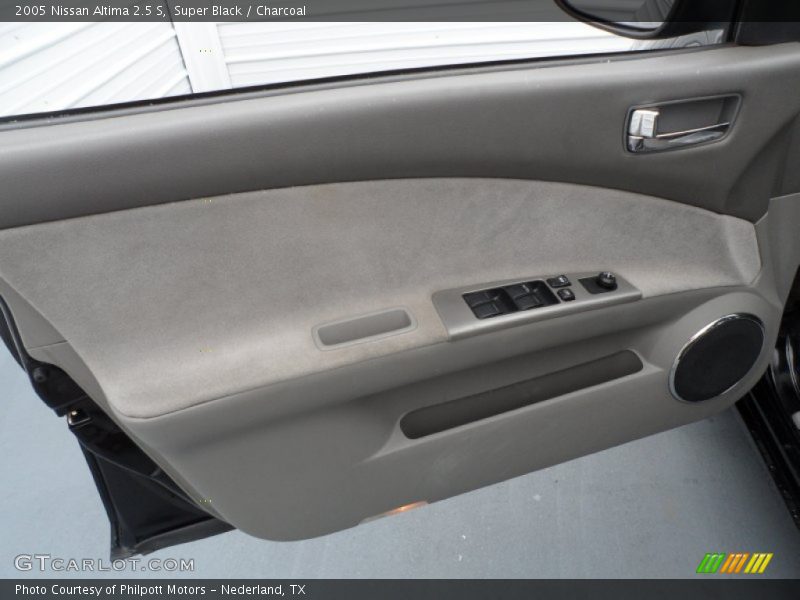 Super Black / Charcoal 2005 Nissan Altima 2.5 S