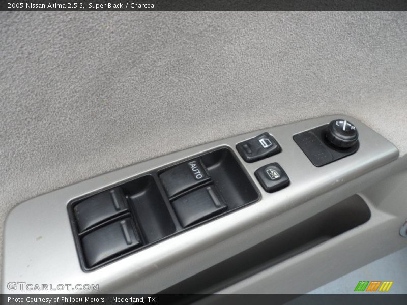 Super Black / Charcoal 2005 Nissan Altima 2.5 S