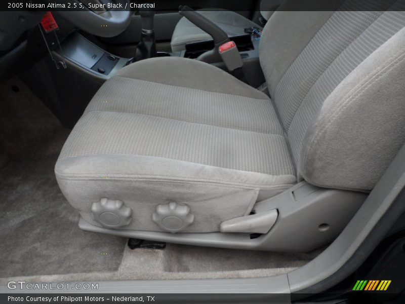 Super Black / Charcoal 2005 Nissan Altima 2.5 S