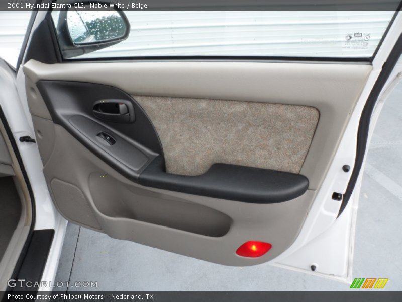 Noble White / Beige 2001 Hyundai Elantra GLS