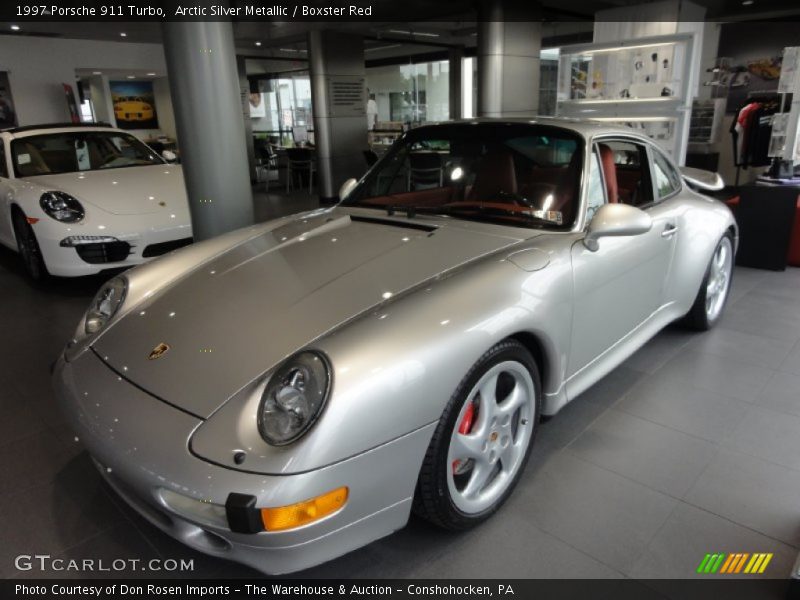 Front 3/4 View of 1997 911 Turbo