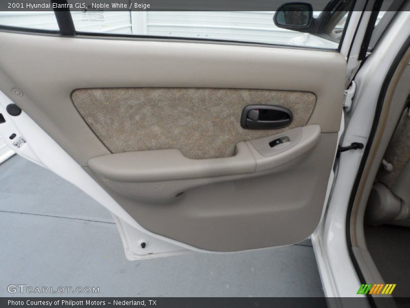 Noble White / Beige 2001 Hyundai Elantra GLS