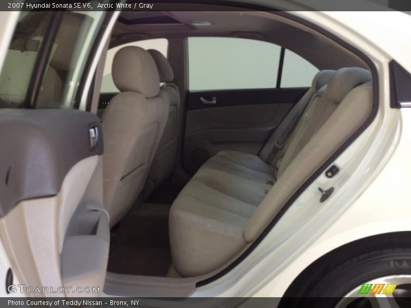 Arctic White / Gray 2007 Hyundai Sonata SE V6