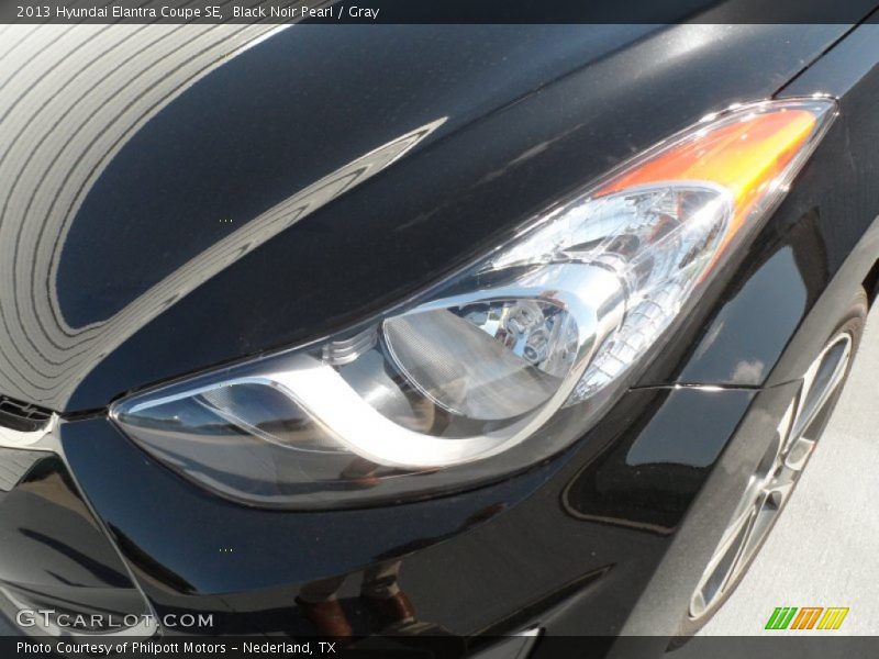 Black Noir Pearl / Gray 2013 Hyundai Elantra Coupe SE