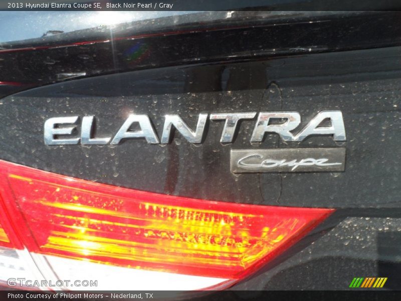 Black Noir Pearl / Gray 2013 Hyundai Elantra Coupe SE