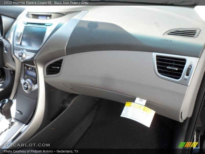 Black Noir Pearl / Gray 2013 Hyundai Elantra Coupe SE