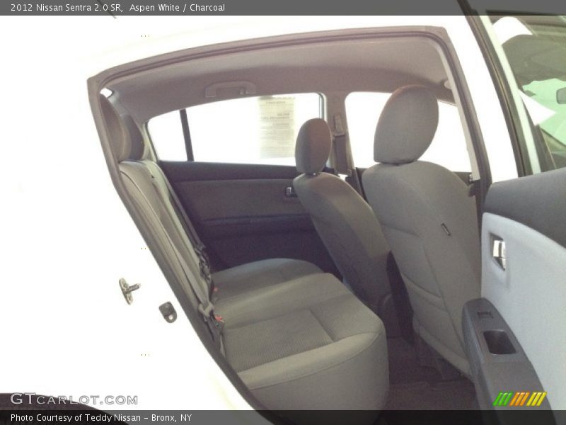 Aspen White / Charcoal 2012 Nissan Sentra 2.0 SR
