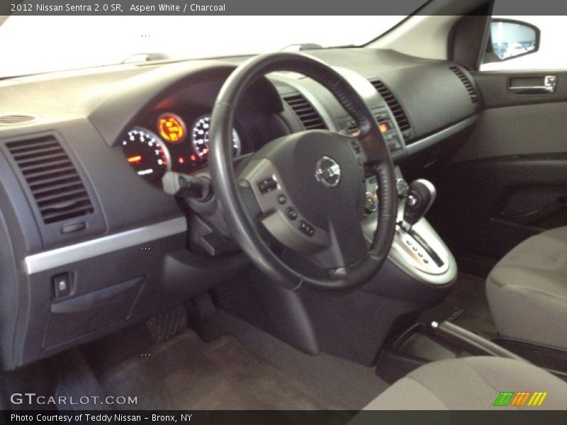 Aspen White / Charcoal 2012 Nissan Sentra 2.0 SR