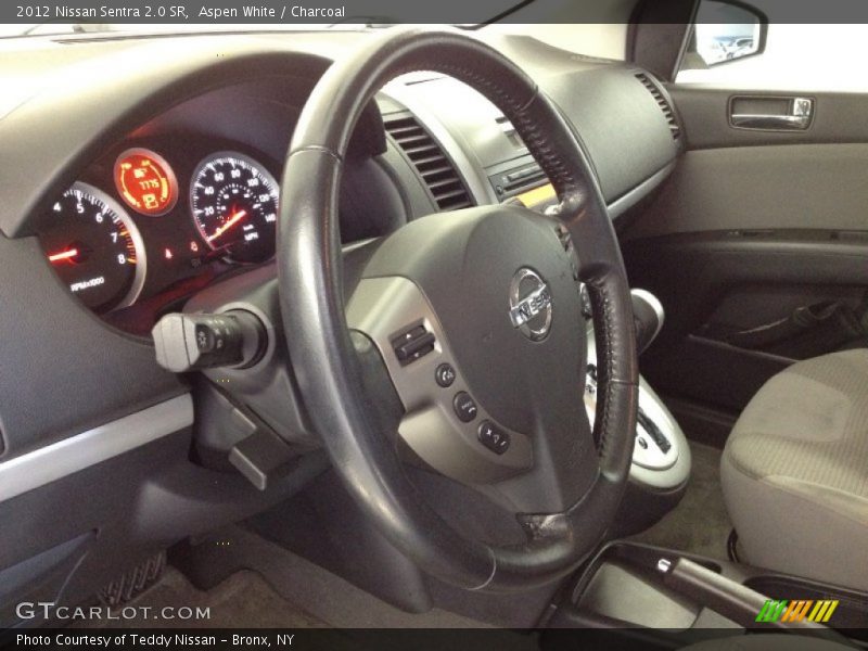 Aspen White / Charcoal 2012 Nissan Sentra 2.0 SR
