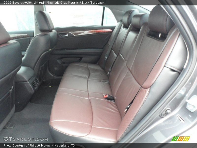 Magnetic Gray Metallic / Black/Bordeaux 2012 Toyota Avalon Limited