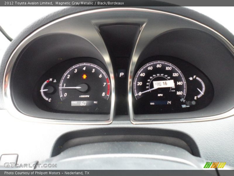 Magnetic Gray Metallic / Black/Bordeaux 2012 Toyota Avalon Limited