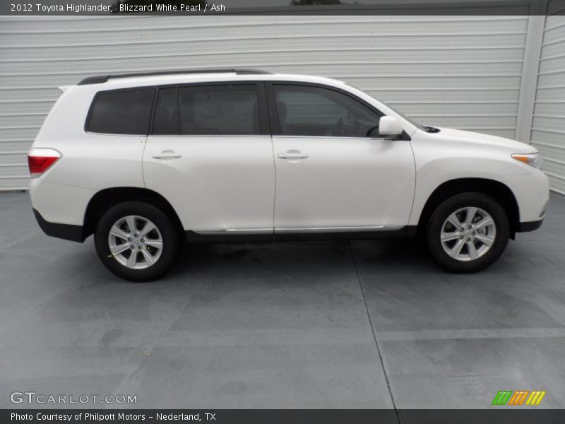 Blizzard White Pearl / Ash 2012 Toyota Highlander