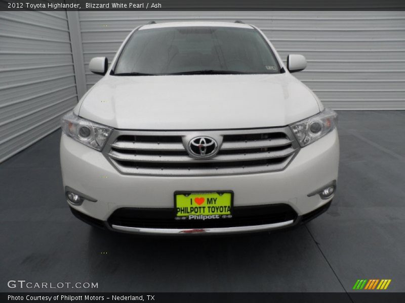 Blizzard White Pearl / Ash 2012 Toyota Highlander