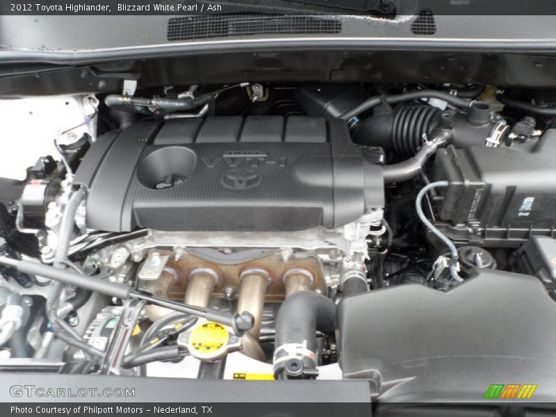Blizzard White Pearl / Ash 2012 Toyota Highlander