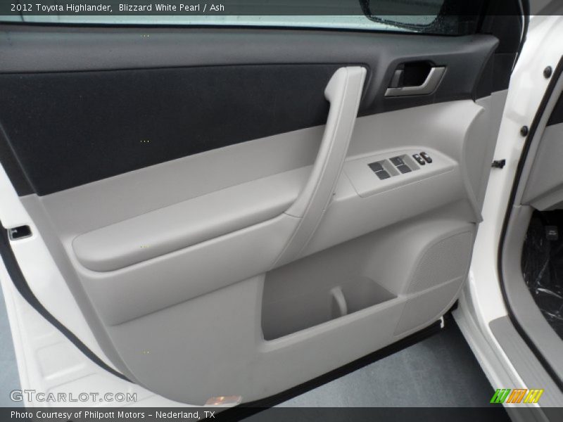 Blizzard White Pearl / Ash 2012 Toyota Highlander