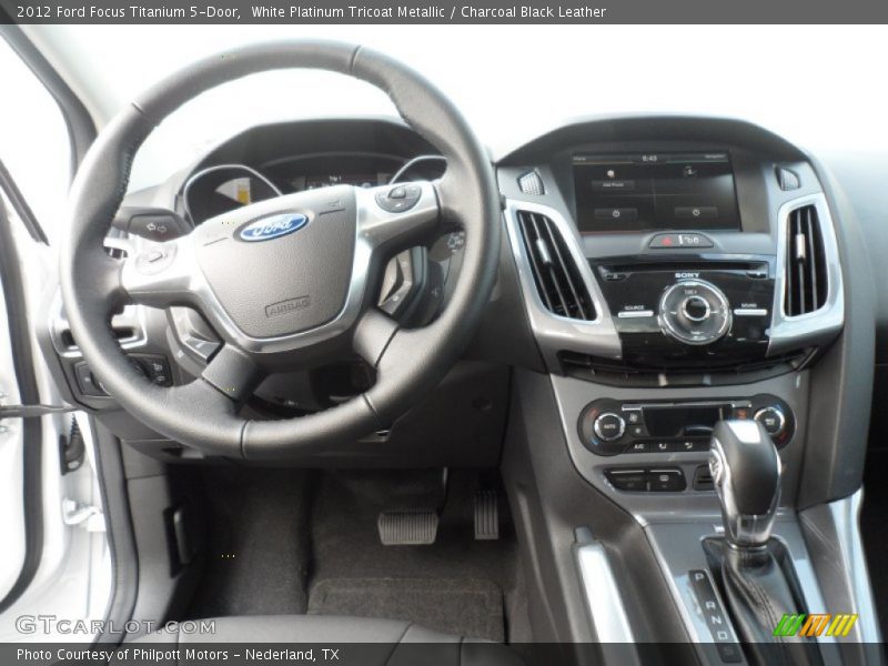 Dashboard of 2012 Focus Titanium 5-Door
