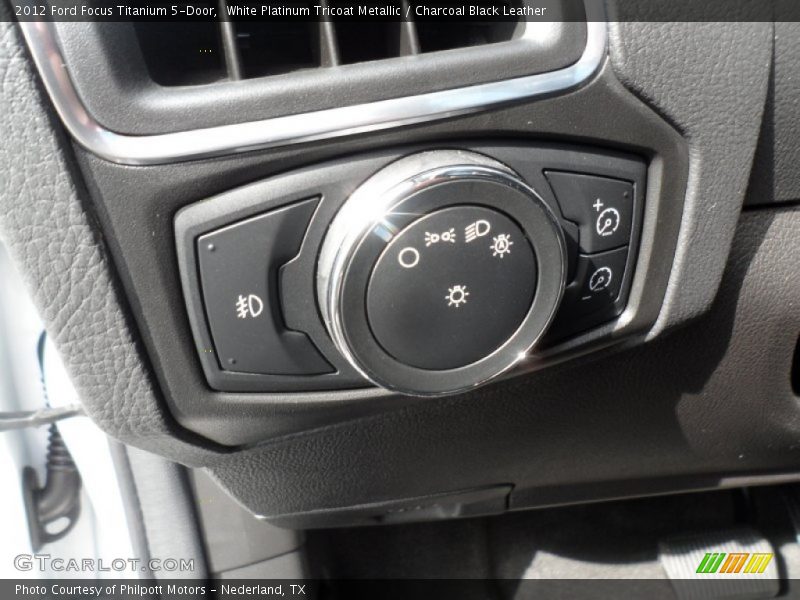 White Platinum Tricoat Metallic / Charcoal Black Leather 2012 Ford Focus Titanium 5-Door